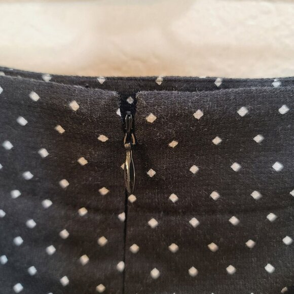 Rafaella Skirt Womens Size 10 Black White Diamond Print Pencil Career Office - Picture 8 of 12